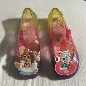 Paw patrol jelly sandals girls size 11